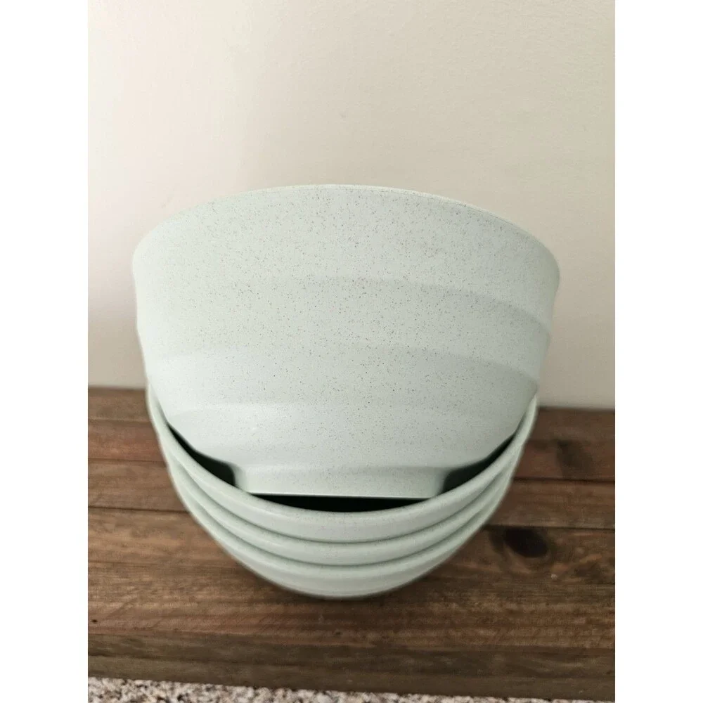 4 Green Speckle Plastic All Purpose Bowls Serving Pasta Mixing Prep
